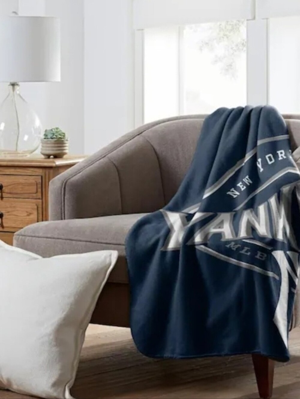 MLB Yankees Campaign Fleece Multi-Colored Throw Blankets